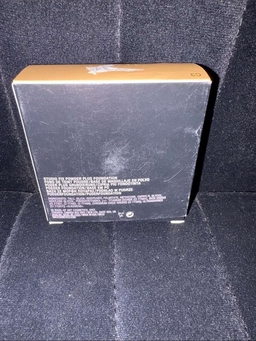 MAC Cosmetics STUDIO FIX POWDER FOUNDATION — C3 NIB